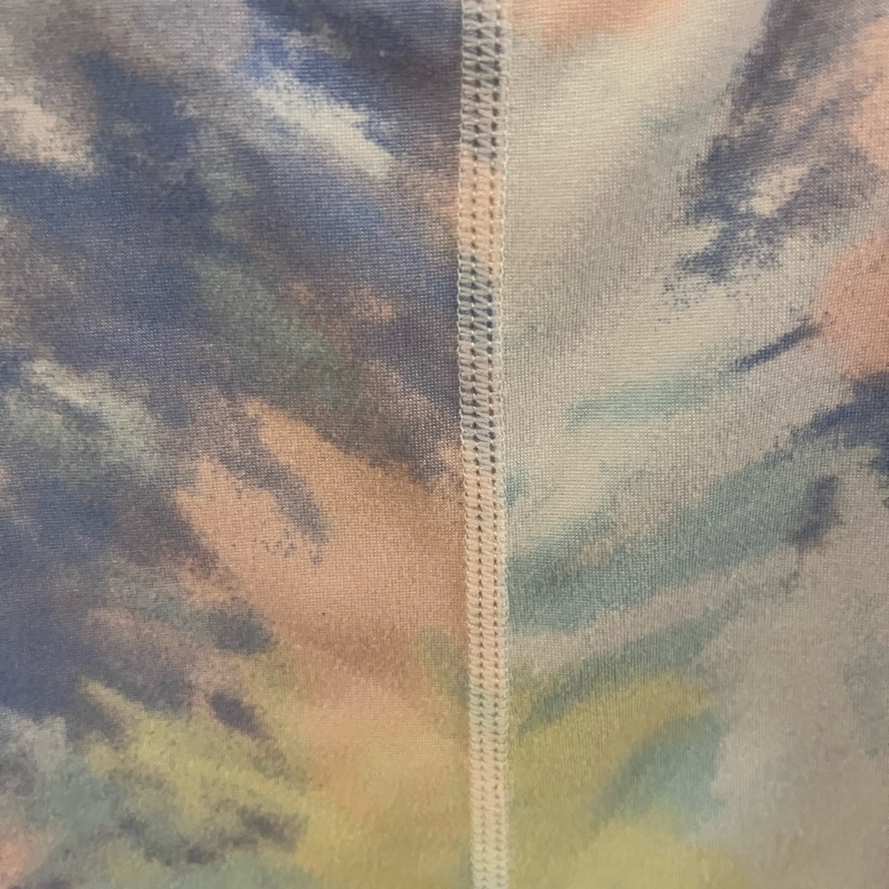 ZYIA Multicolored Backless Relaxed Tank Top - Picture 3 of 4